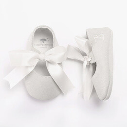 Personalised Silver Leather Baby Shoes in Gift Box