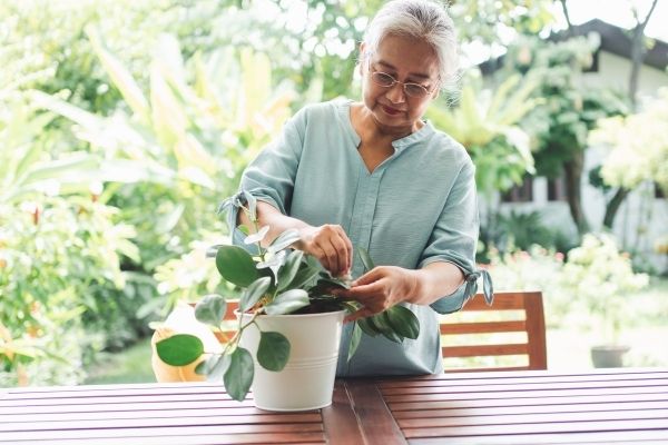 Gardening Gifts For Mums Who Love To Garden
