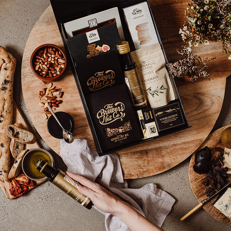 Gourmet Nibbles Hamper - Alternative View