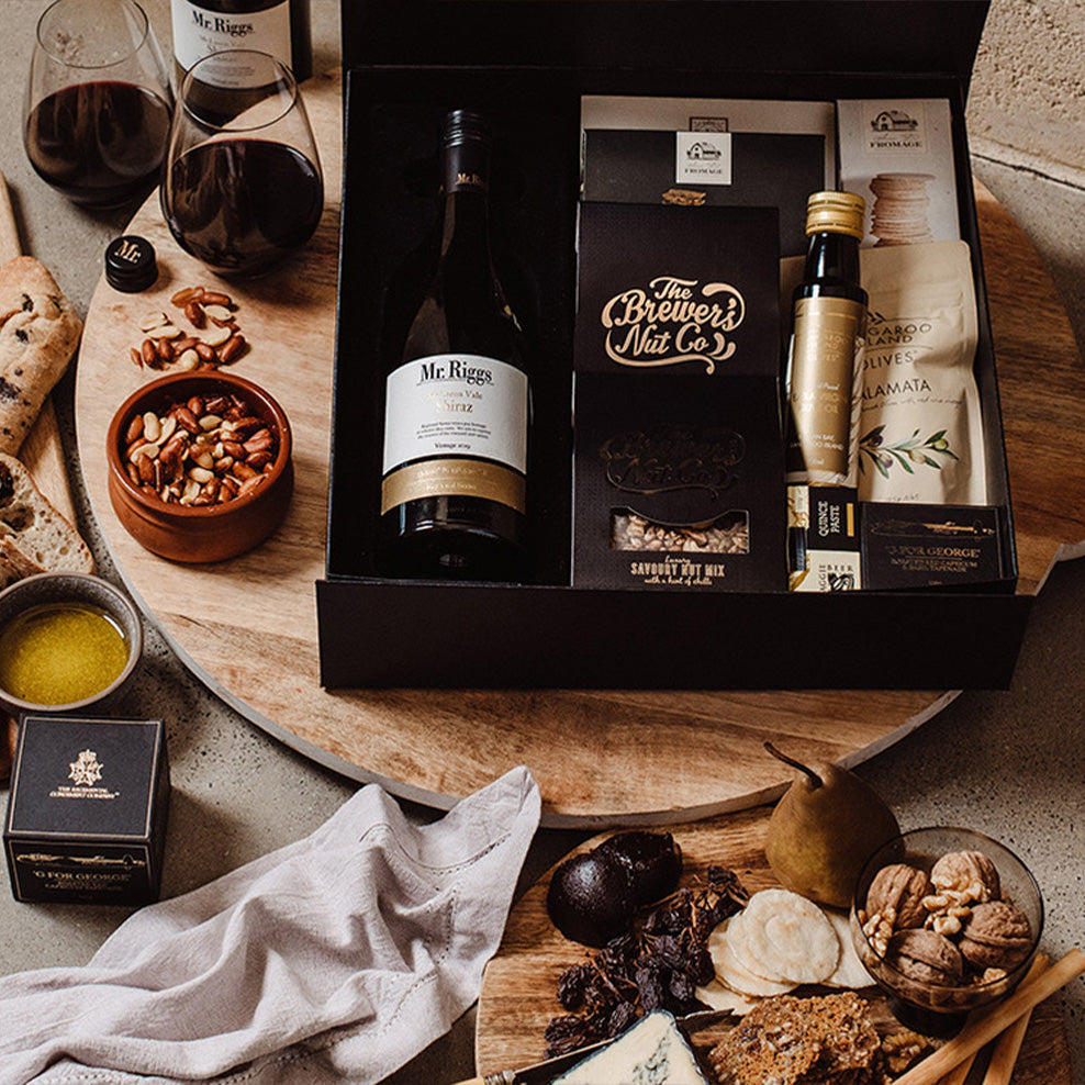 Red Wine & Nibbles Hamper - Alternative View