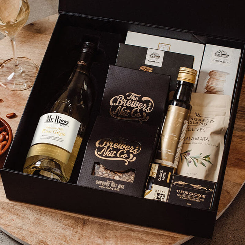 White Wine & Nibbles Hamper - Product Detail View 3