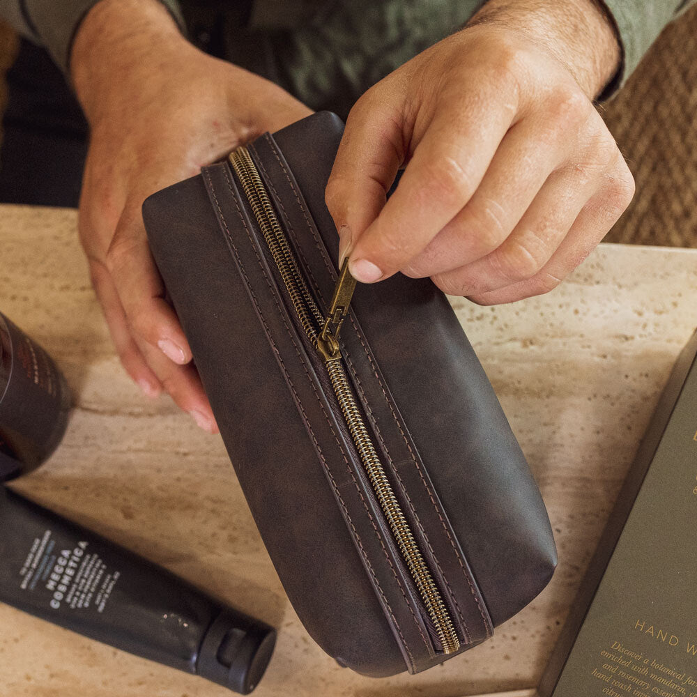 Mens Vegan Leather Toiletries Bag